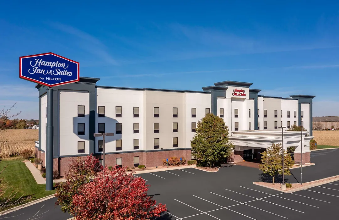Hampton Inn & Suites Muncie-1