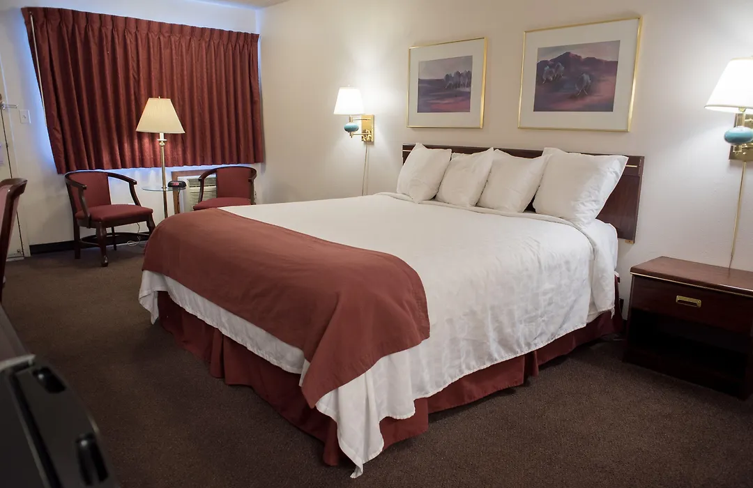 Motel 8 Laramie-1