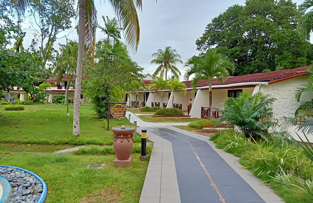 Berjaya Praslin Resort-1