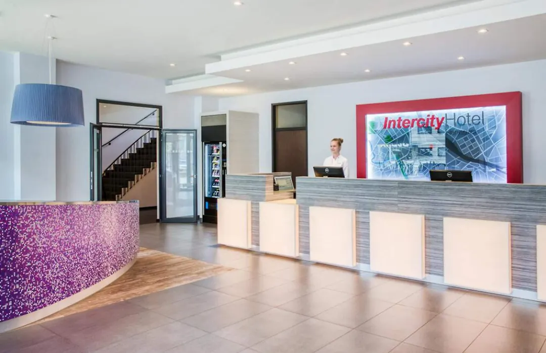 Intercityhotel Hannover-1