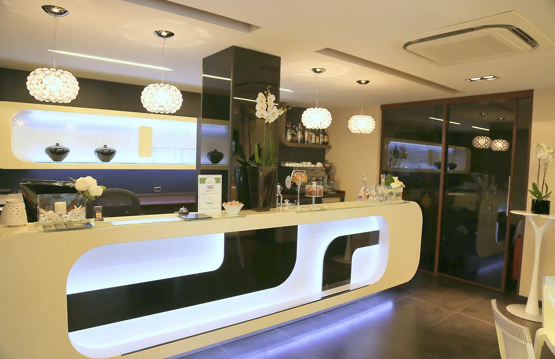 Hotel Carla-1
