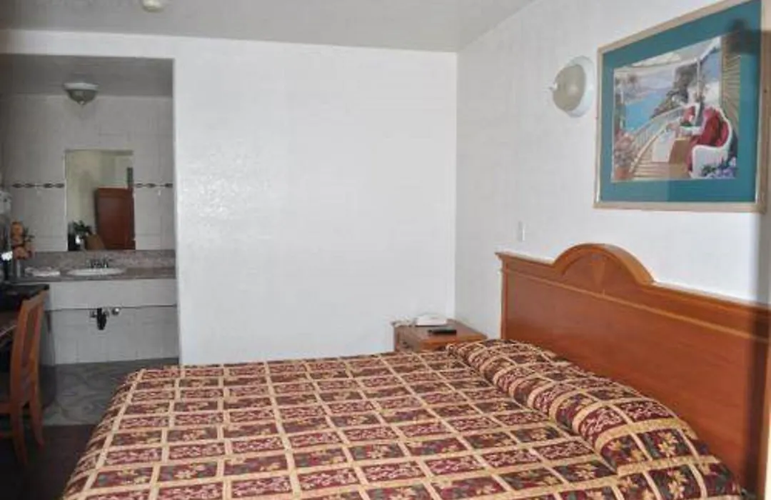 The Palace Inn-1