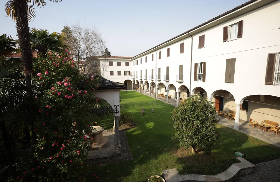 Lvg Hotel Collection - Il Chiostro-1