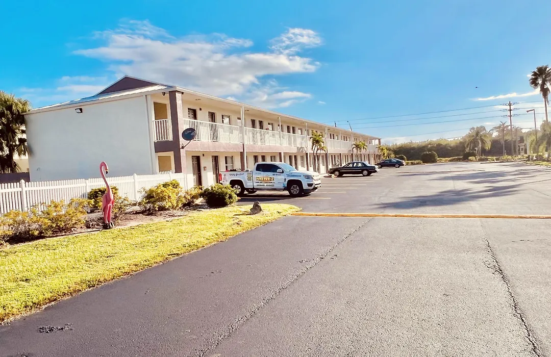 Flamingo Motel-1