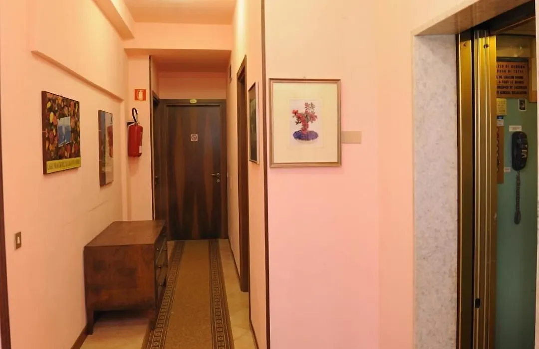Hotel Elena-1