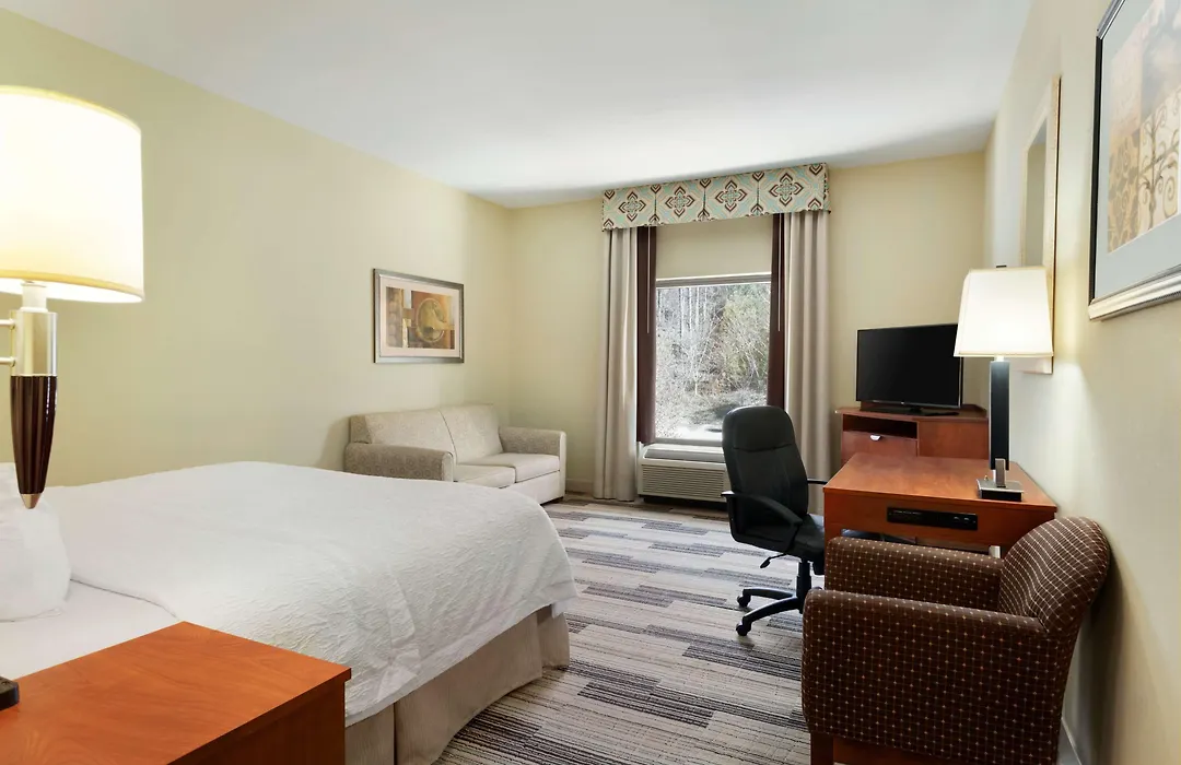 Hampton Inn & Suites Birmingham Airport Area-1