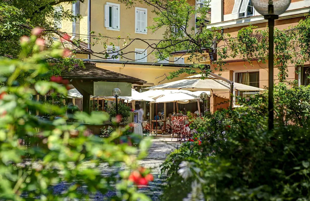 Parkhotel Mondschein-1