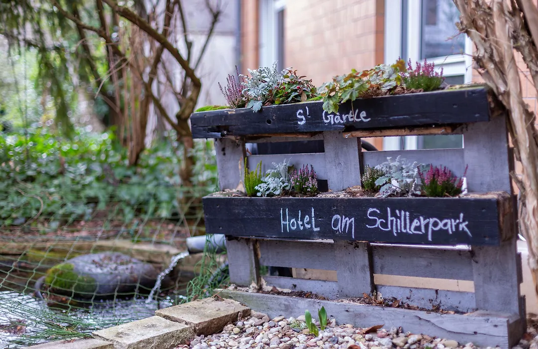 Hotel am Schillerpark-1