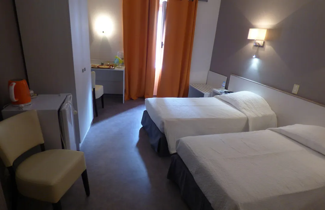 Hotel du Centre-1