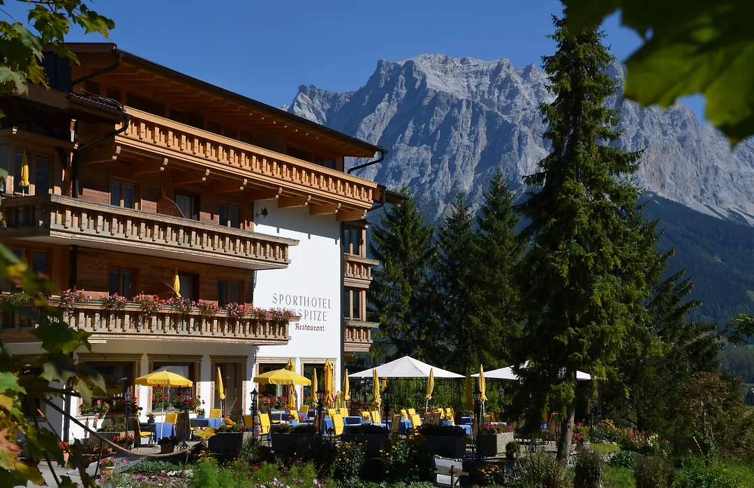 Sporthotel Zugspitze-1