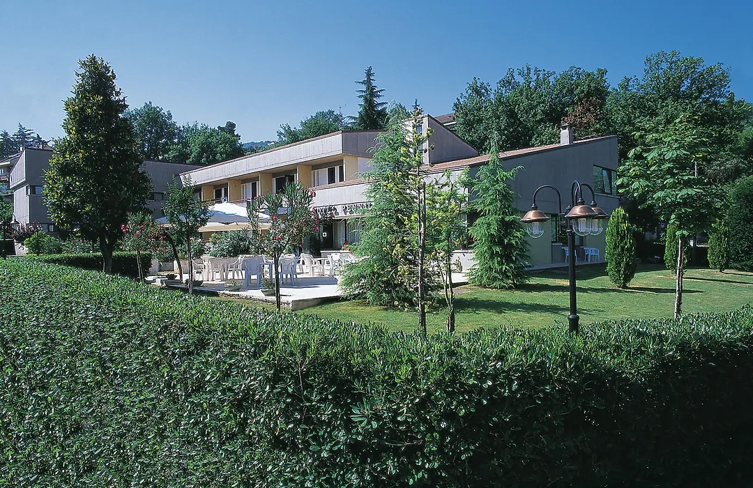 Hotel Pennile-1