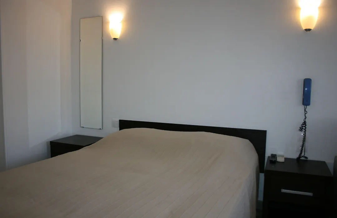 Hôtel Vila-1