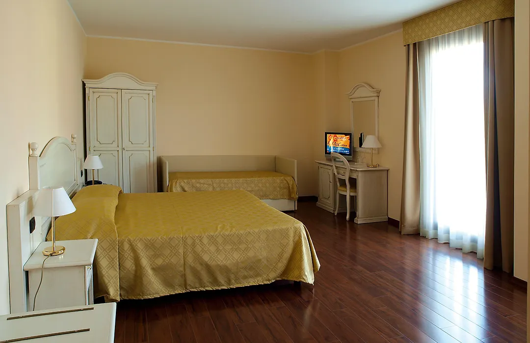 International Hotel-1