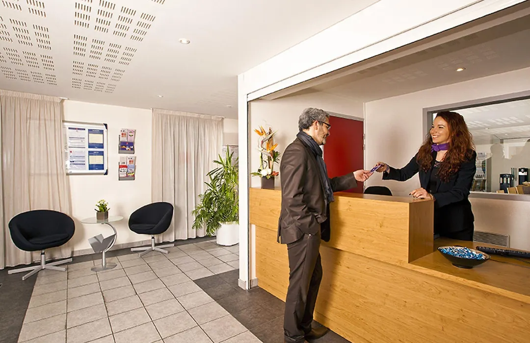 Sejours & Affaires Rennes Villa Camilla-1