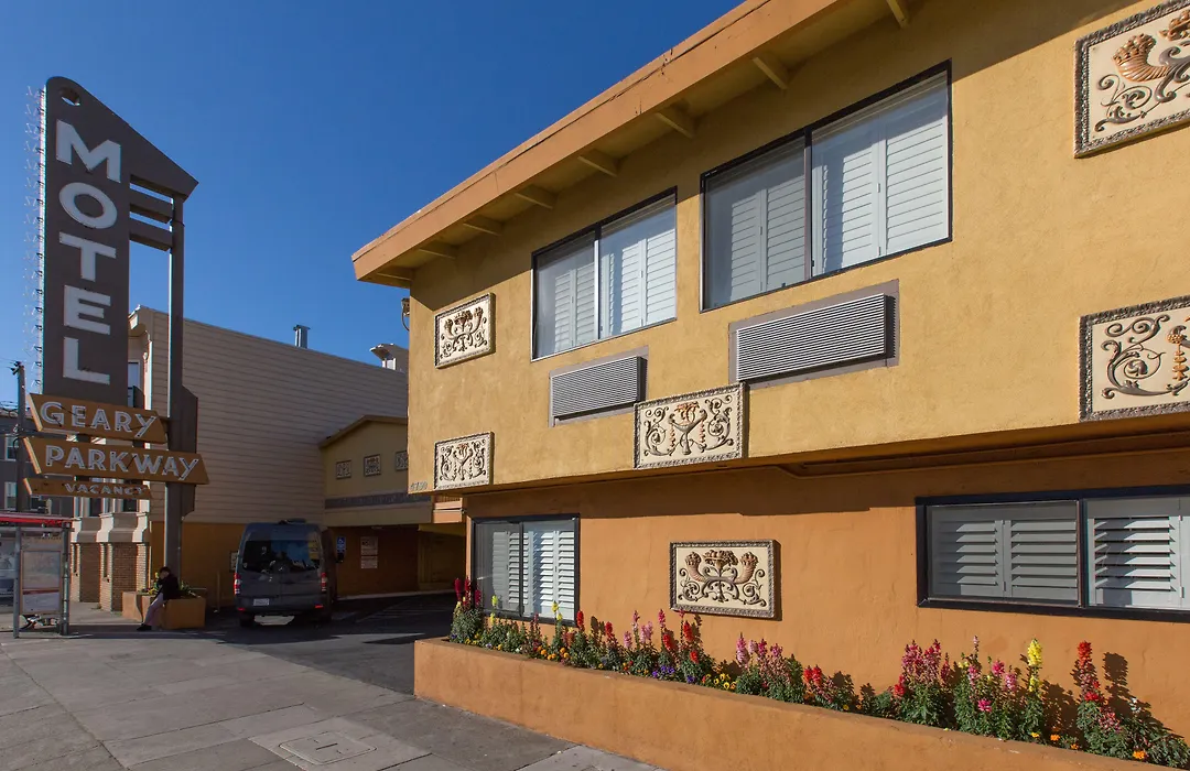 Geary Parkway Motel-1