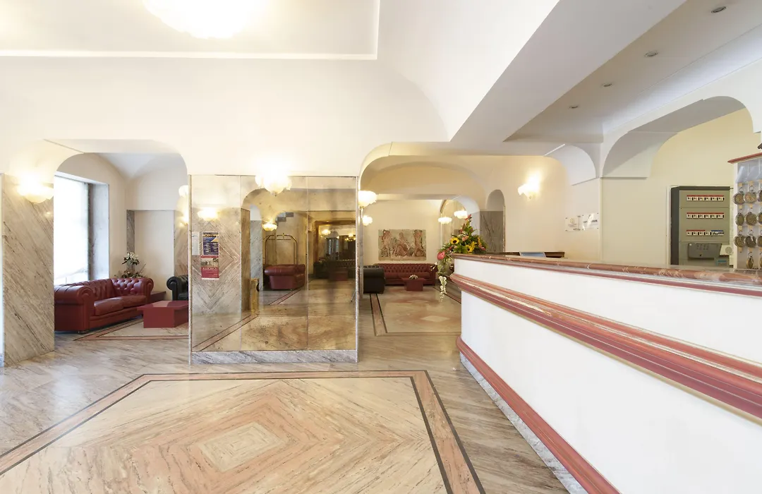 Hotel Esplanade-1