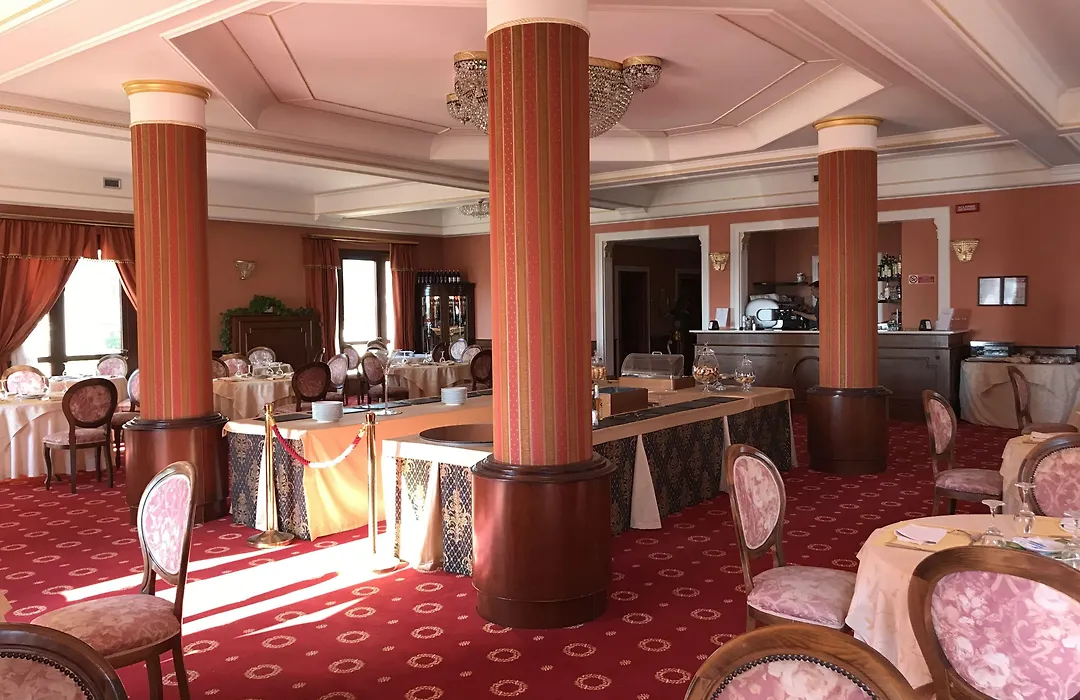 Grand Hotel Palace-1
