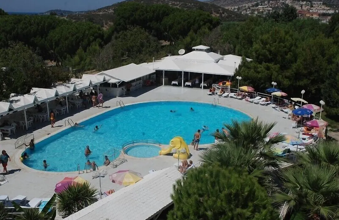 Hotel Flora Suites-1