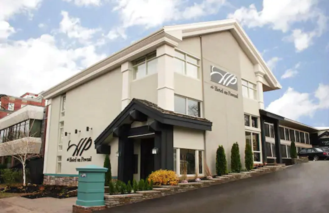 The Hotel On Pownal-1
