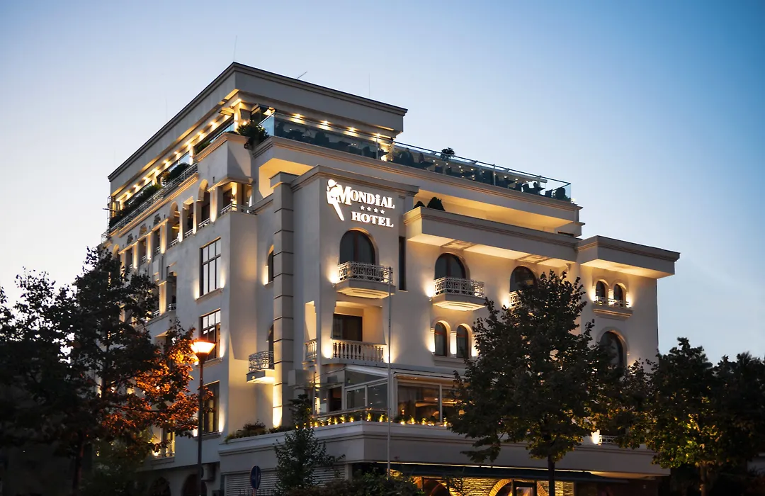Mondial Hotel-1