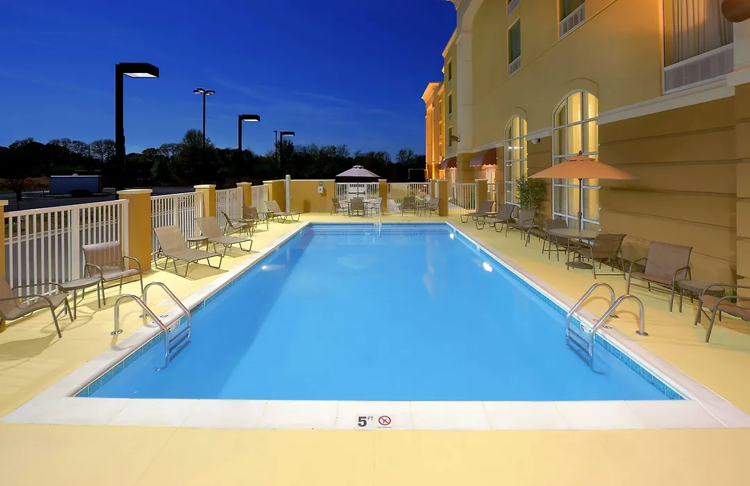 Hampton Inn & Suites Scottsboro-1