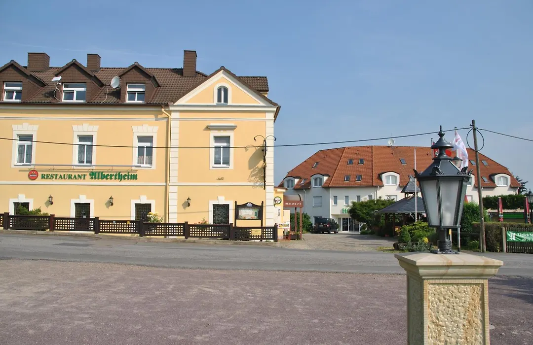 Hotel Pesterwitzer Siegel-1