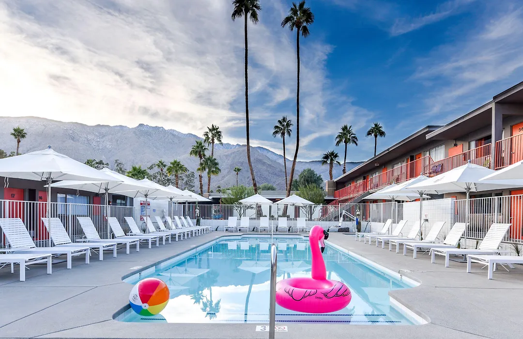 The Skylark, A Palm Springs Hotel-1
