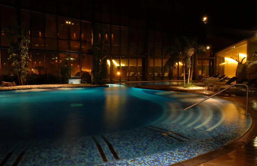 H2Otel Congress & Medical Spa-1