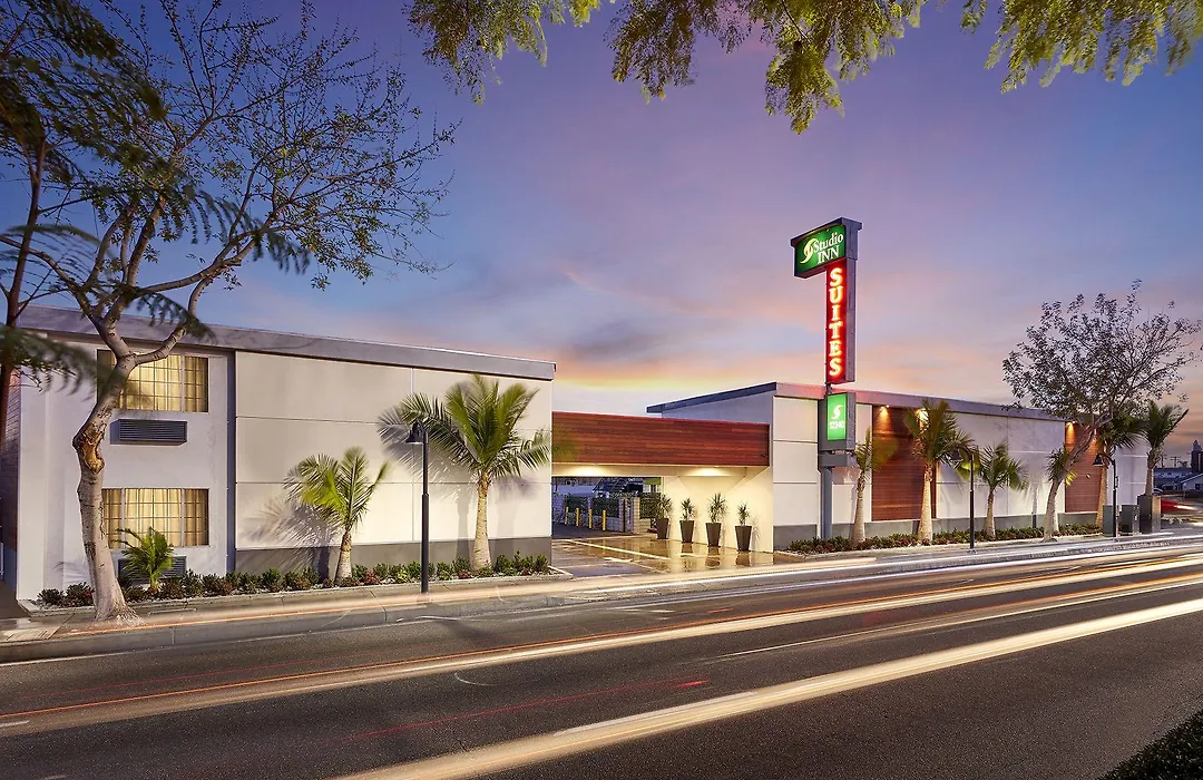 Studio Inn & Suites At Promenade Downey-1