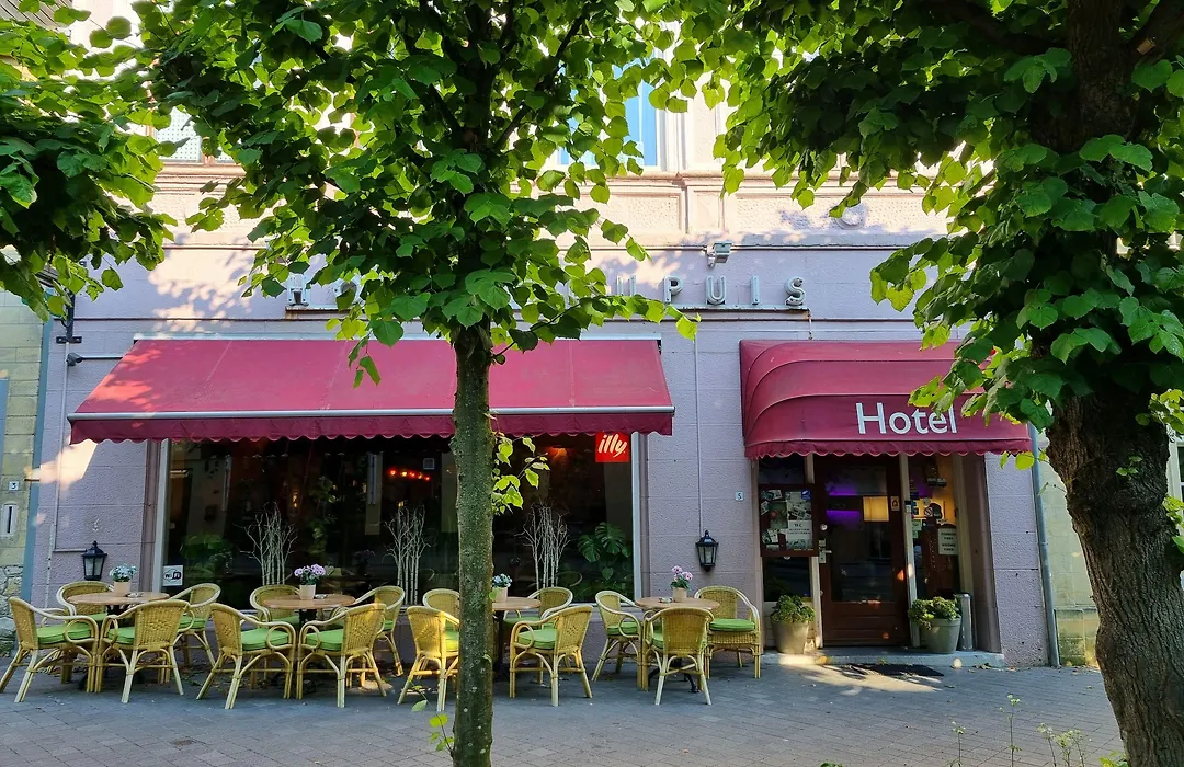 Hotel Dupuis-1