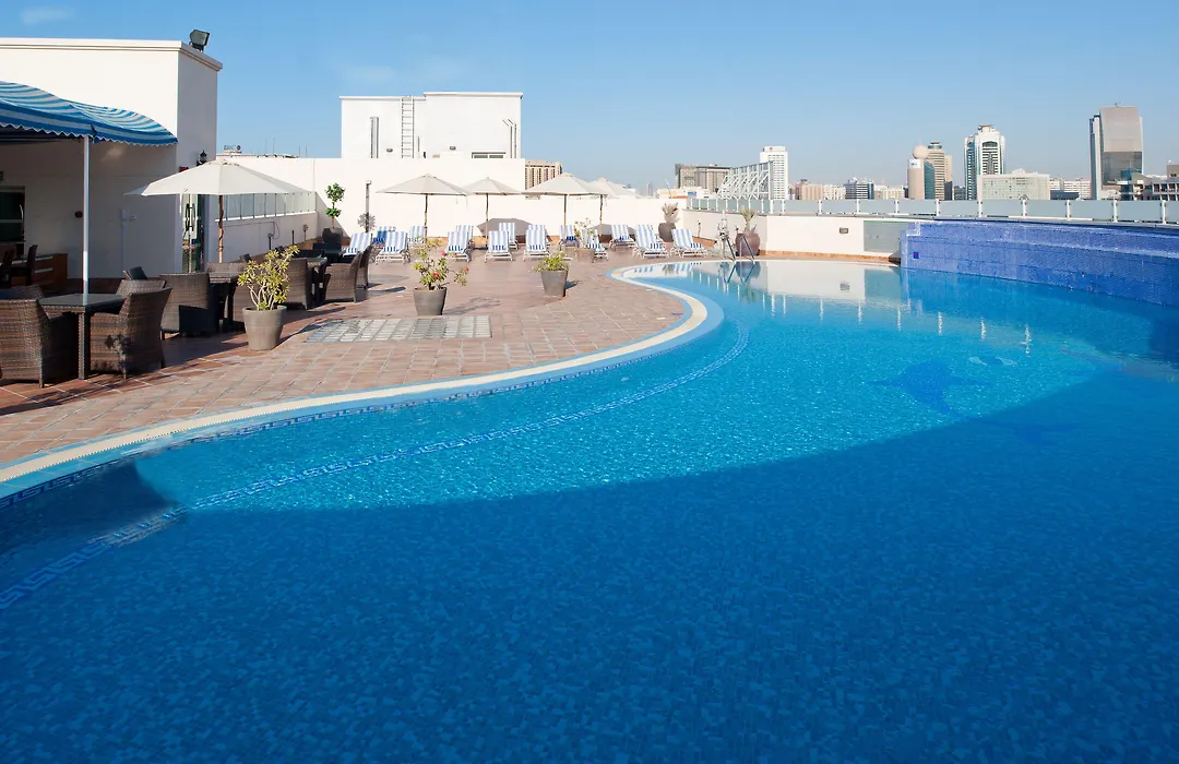 Sunday Hotel Holiday International Dubai-1