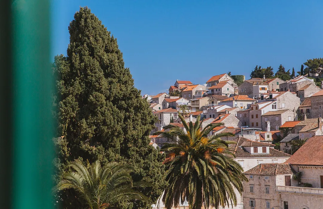 Park Hvar-1