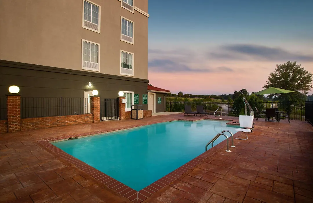 La Quinta By Wyndham Tupelo-1