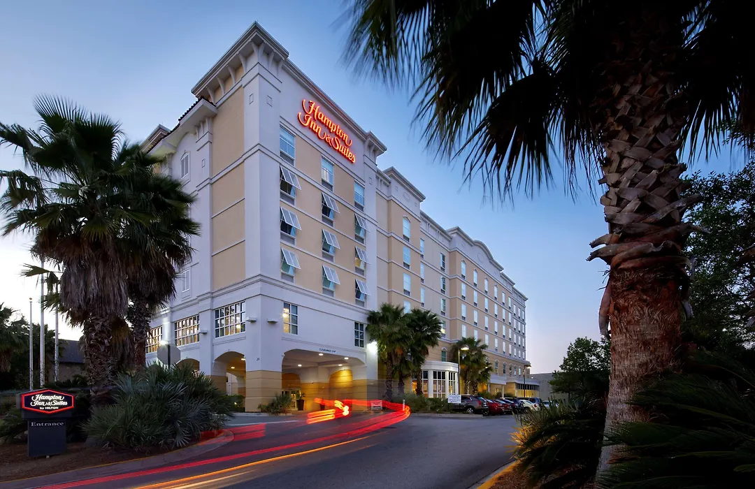 Hampton Inn & Suites Savannah/Midtown-1