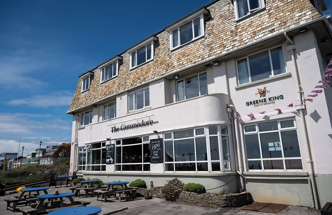 Commodore Hotel By Greene King Inns-1