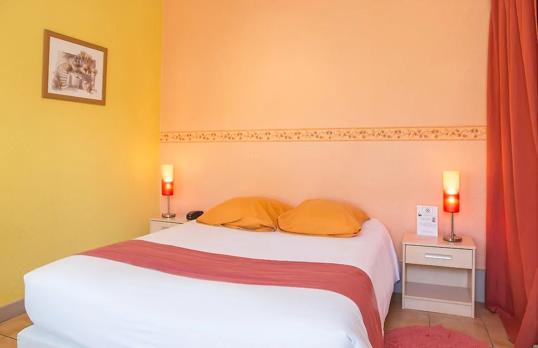 Hôtel Caravelle Contact Hôtel-1