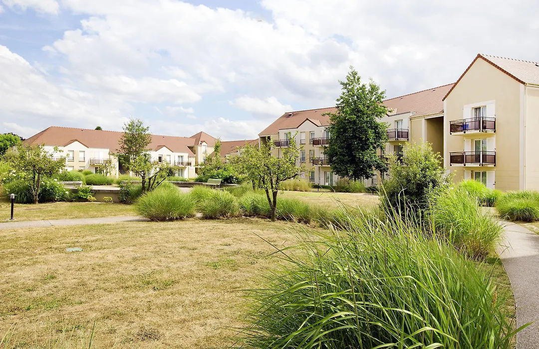 Residhome Roissy Village-1