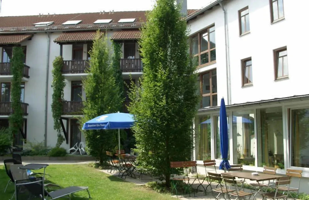 Parkhotel Cham-1