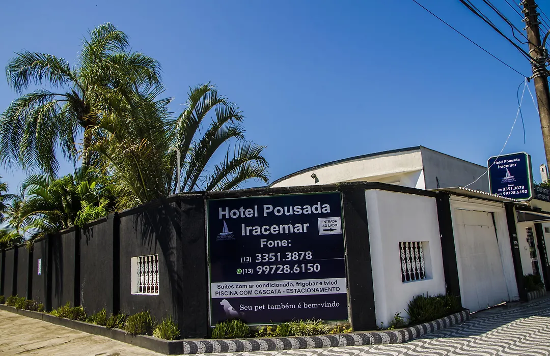 Hotel Pousada Iracemar, 60m da Praia da Enseada, Piscina Aquecida ao Ar Livre para Relaxar em Qualquer Estação, Café da Manhã, Estacionamento, Recepção 24h, Aproveite o Mar, Passeios e Atividades Náuticas a 100 metros-1