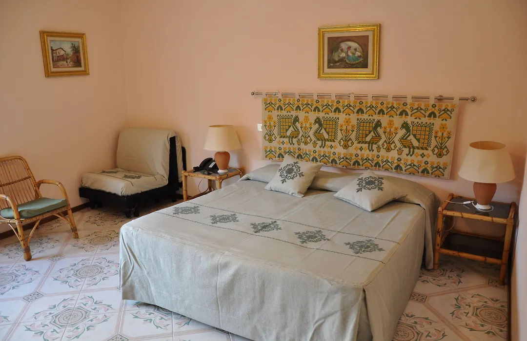 Hotel L'Oasi-1