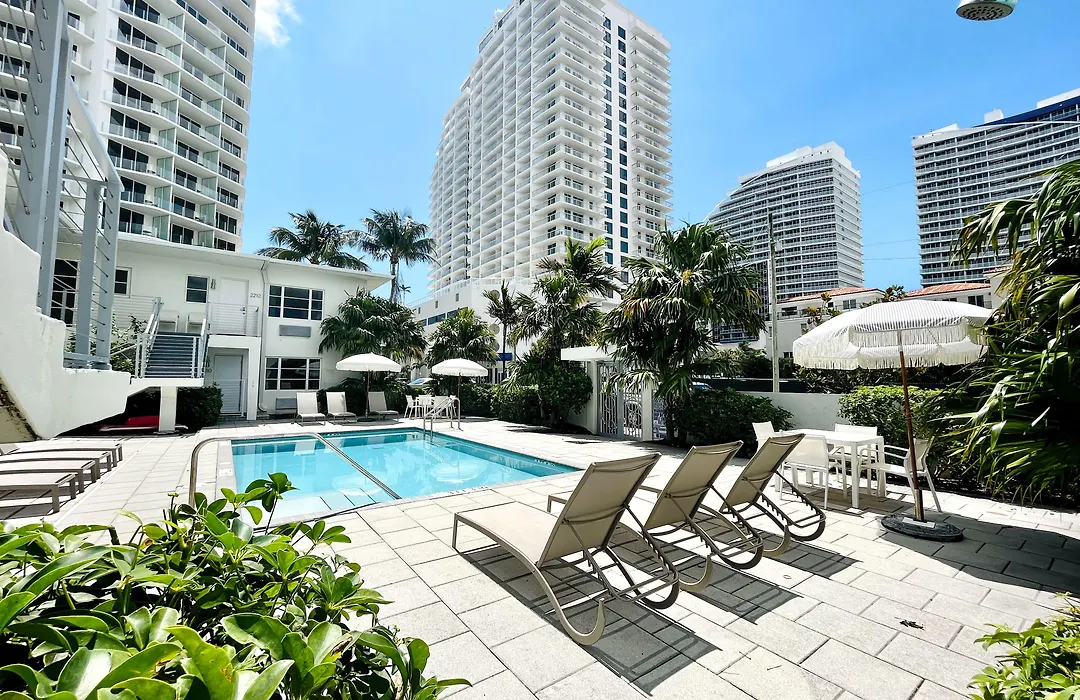 Aqua Hotel-1