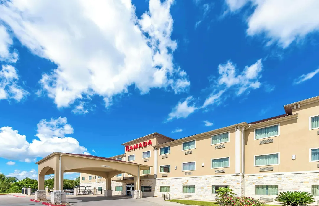 Ramada By Wyndham College Station-1