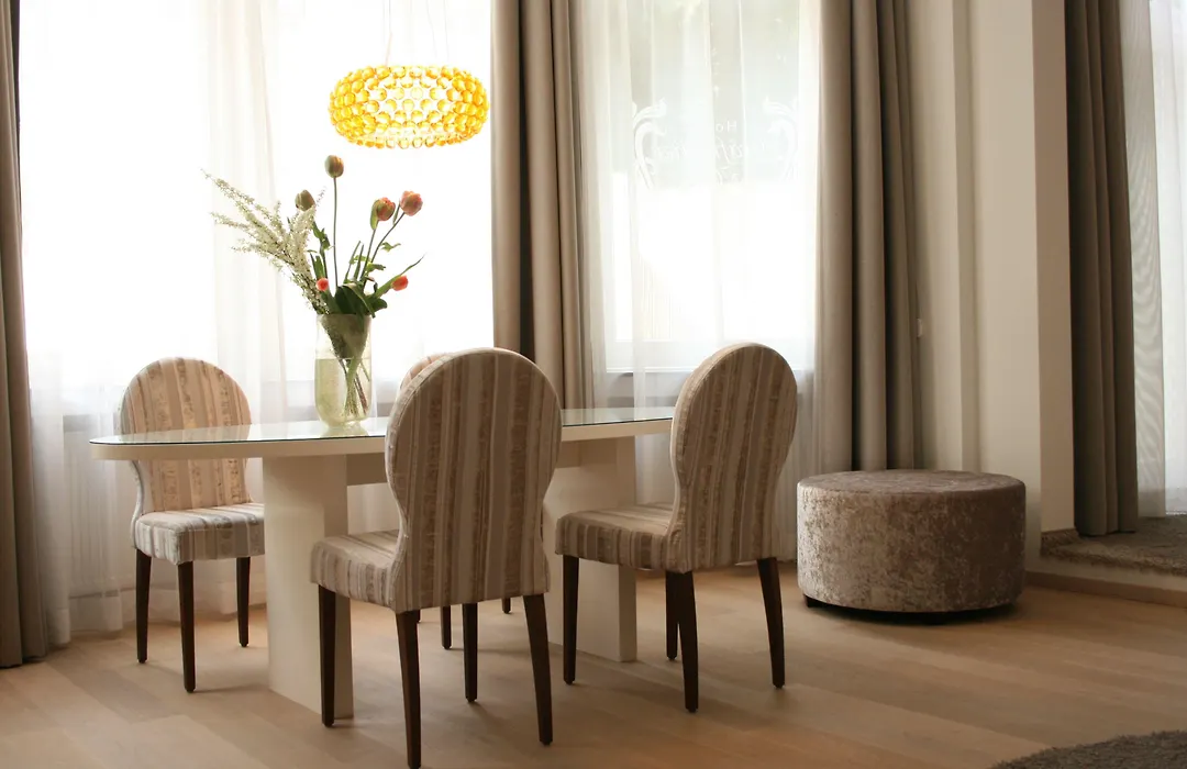 Hotel Gräfrather Hof-1