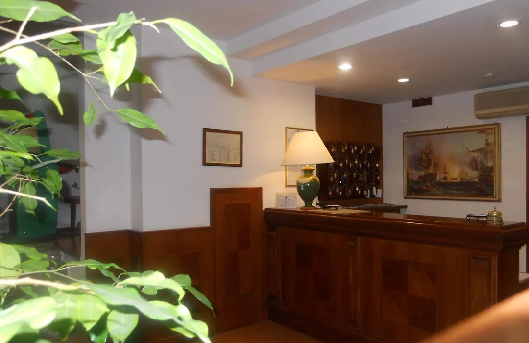 Hotel Traghetto-1