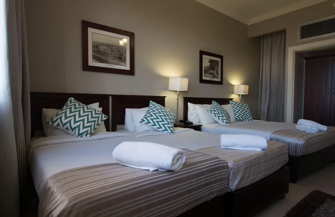 Albany Hotel-1