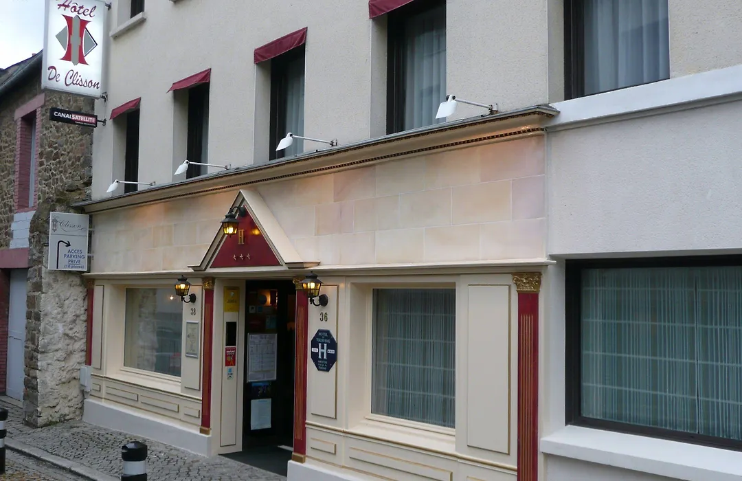Hotel De Clisson Saint Brieuc-1