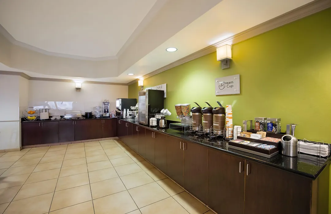 Sleep Inn & Suites Colby-1
