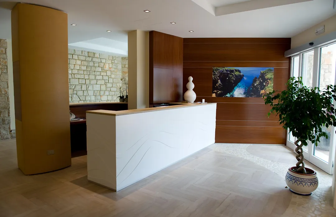Hotel Orsa Maggiore-1