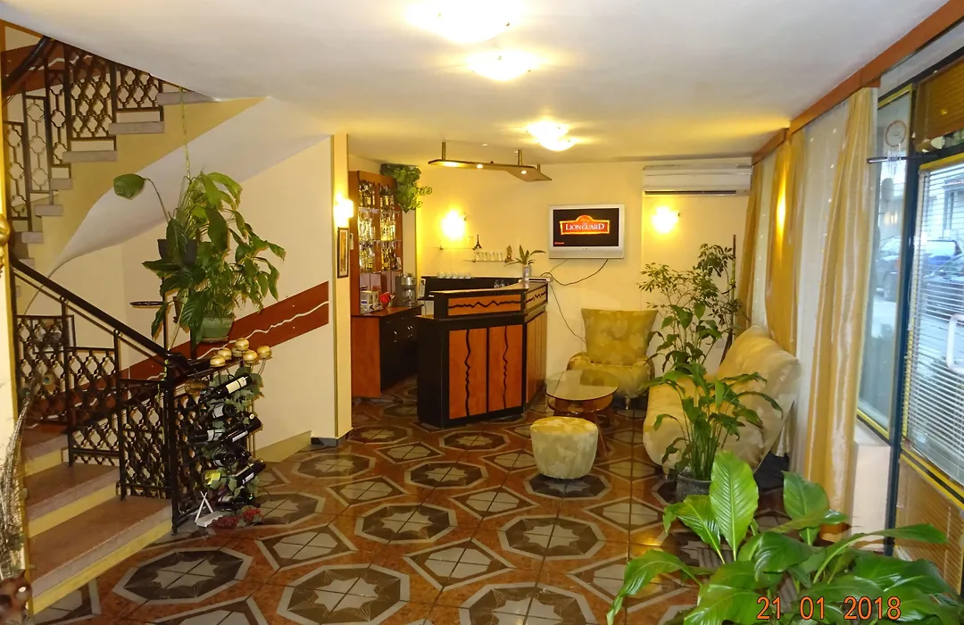 Hotel Color-1