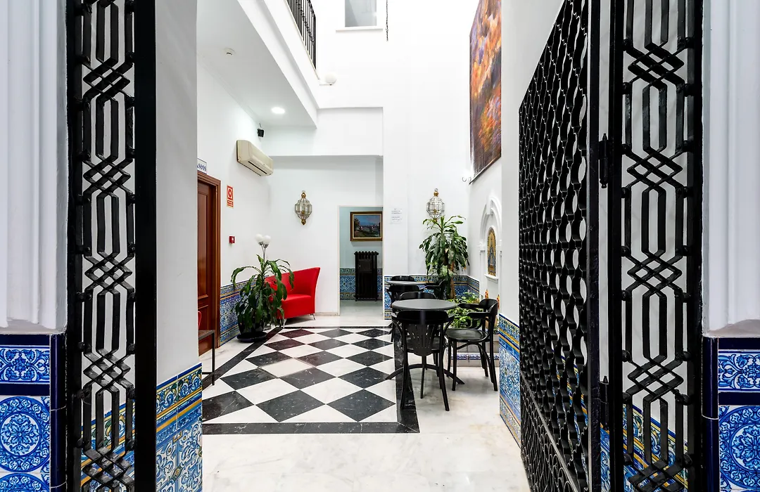 Cool Sevilla Hotel-1